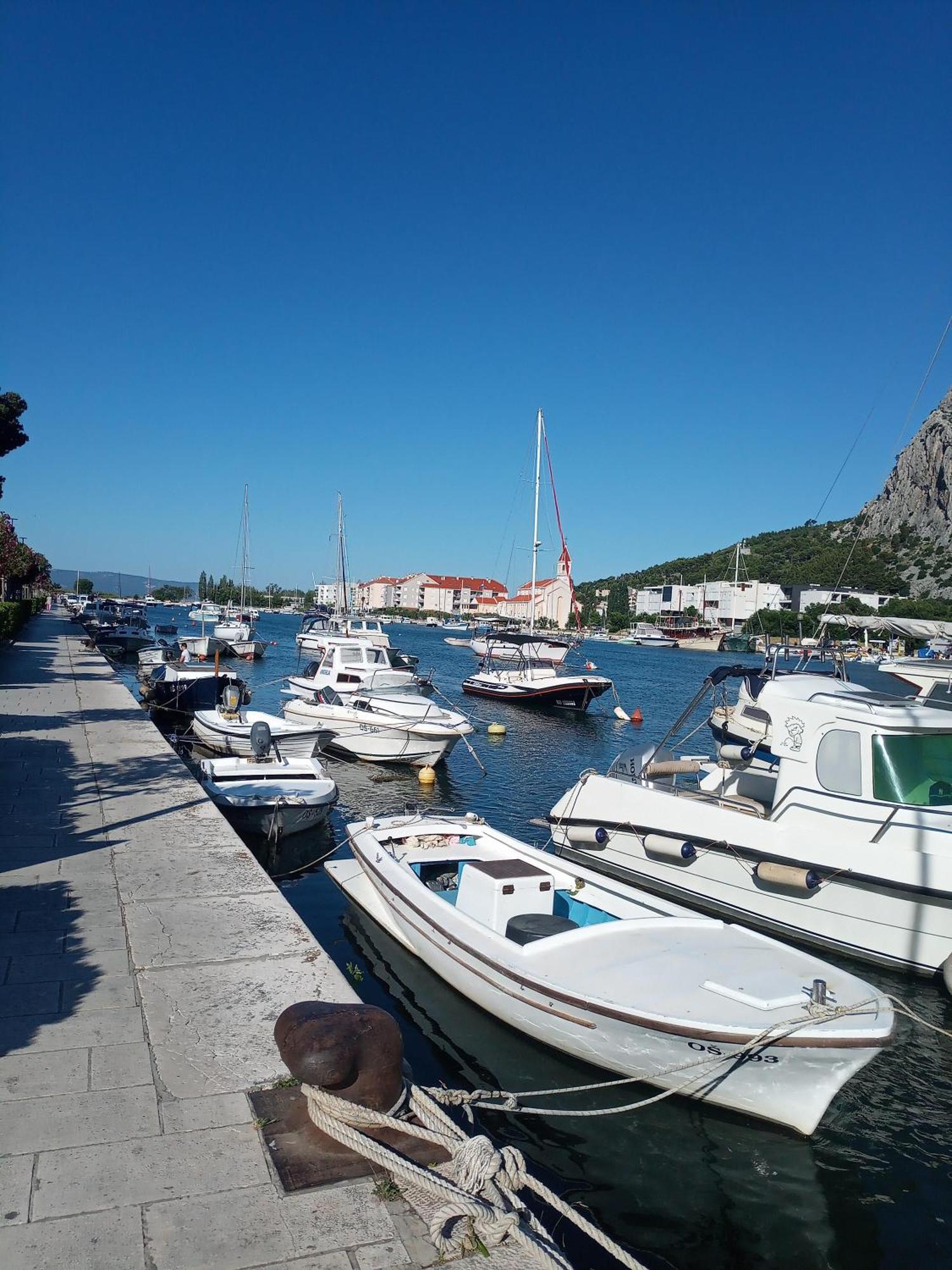 Panorama Sea View Apartment H Omiš Eksteriør bilde